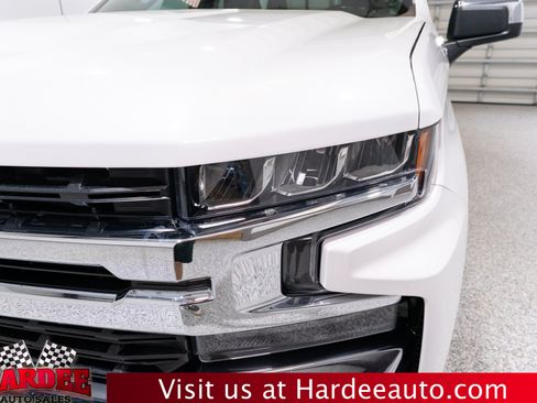 Used 2019 Chevrolet Silverado 1500 LT AWD/4WD image 8
