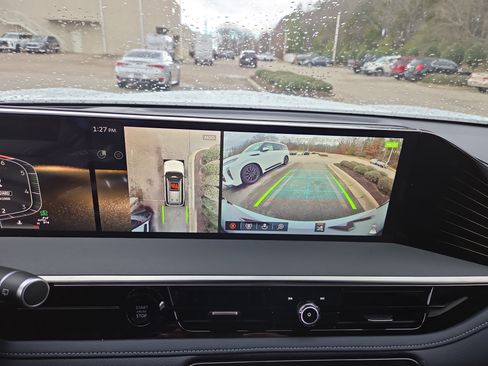 Used 2026 INFINITI QX80 4WD image 13