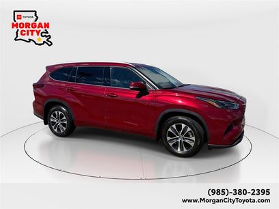 Used 2022 Toyota Highlander XLE