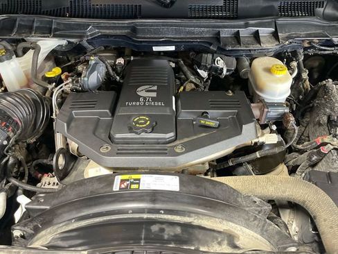 Used 2016 RAM 3500 Laramie w/ Cold Weather Group AWD/4WD image 26