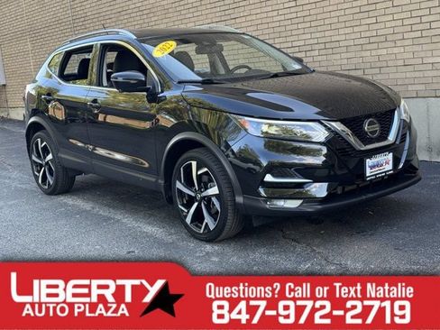Used 2022 Nissan Rogue Sport SL w/ Premium Package AWD/4WD image 1
