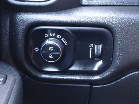 Used 2025 RAM 3500 Tradesman AWD/4WD image 12
