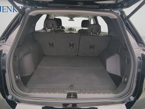 Used 2018 Chevrolet Equinox Premier FWD image 27