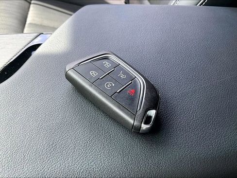 Used 2024 Cadillac Lyriq Luxury w/ LPO, Floor Liner Package AWD/4WD image 35