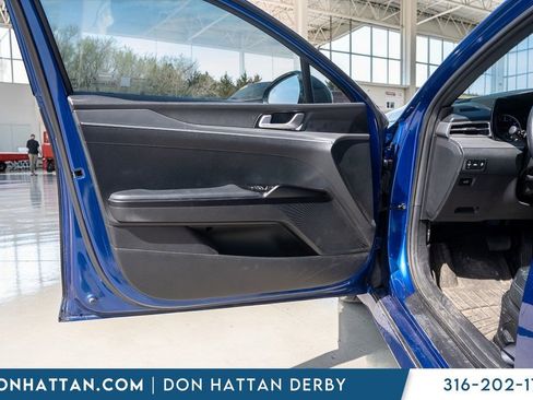 Used 2024 Kia K5 GT-Line FWD image 15