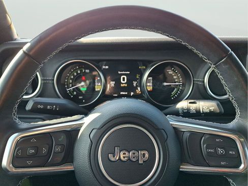 Used 2023 Jeep Wrangler Sahara w/ Cold Weather Group image 22