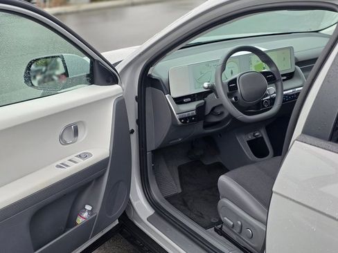 Certified 2024 Hyundai Ioniq 5 SEL image 36