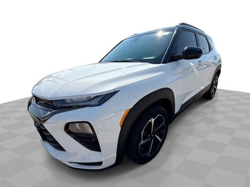Certified 2023 Chevrolet TrailBlazer RS w/ Convenience Package FWD image 1