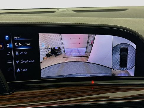 Used 2023 Cadillac Escalade Premium Luxury image 14