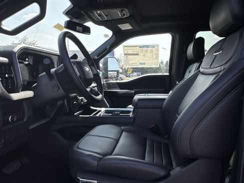 New 2026 Ford F350 Platinum w/ FX4 Off-Road Package image 11