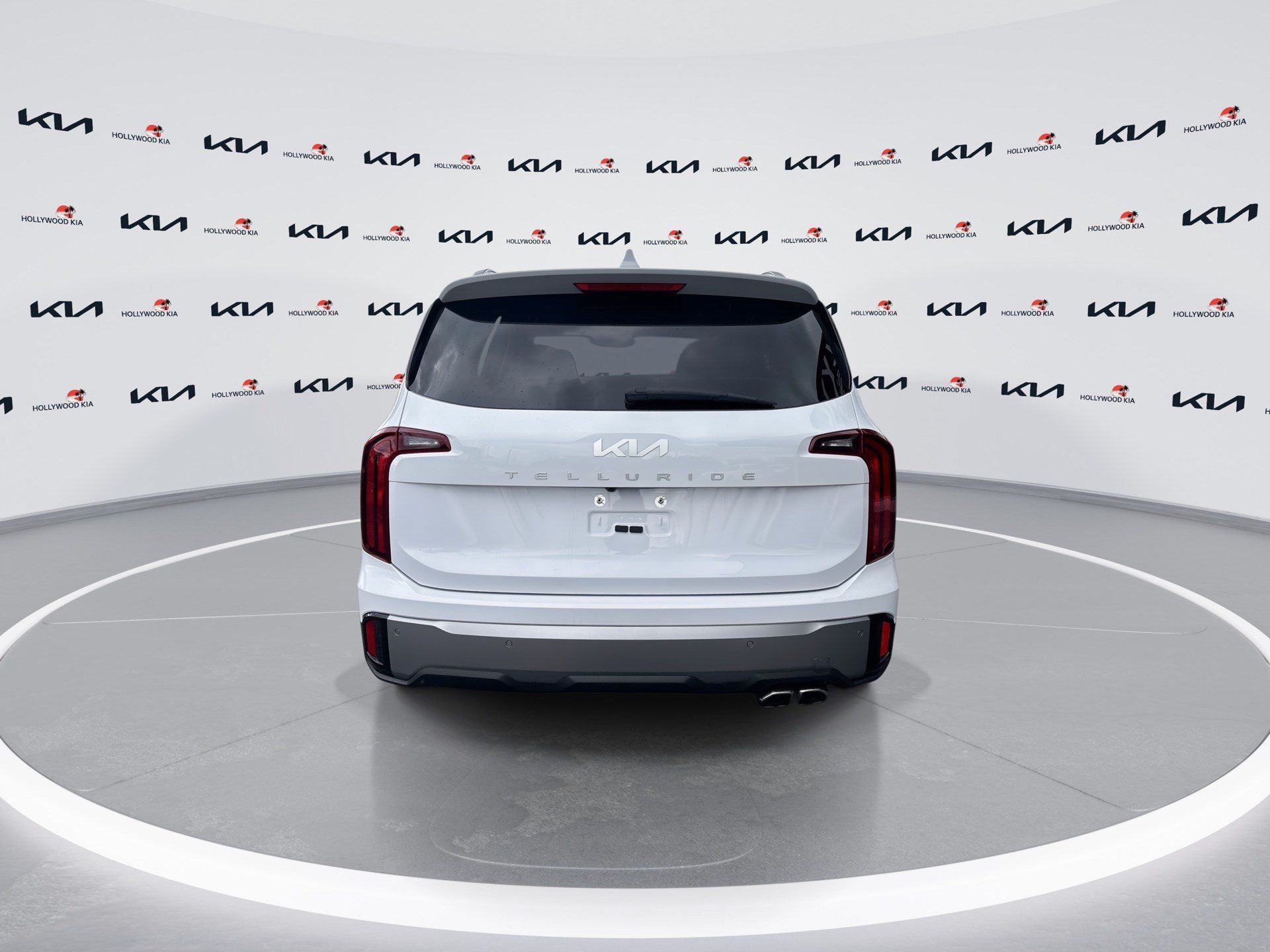 Used 2025 Kia Telluride S FWD image 7
