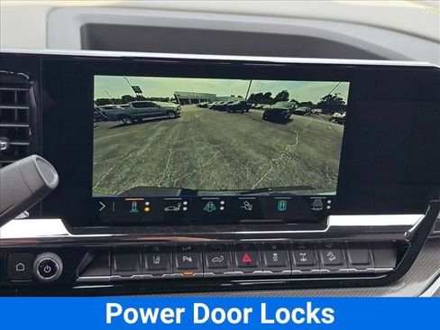 New 2026 Chevrolet Silverado 2500 ZR2 AWD/4WD image 24
