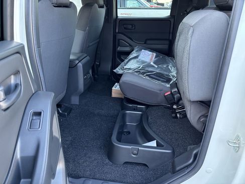 New 2026 Nissan Frontier SV w/ SV Convenience Package AWD/4WD image 25