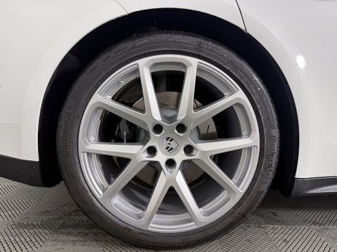 New 2026 Porsche Panamera 4 E-Hybrid AWD/4WD image 13