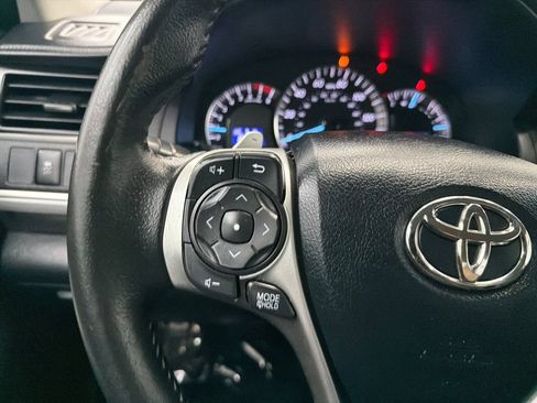 Used 2012 Toyota Camry SE FWD image 22