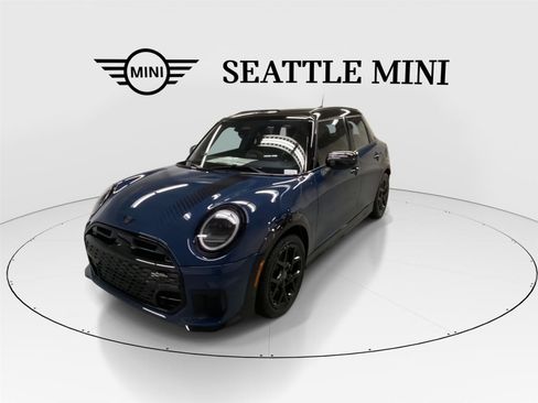 New 2026 MINI Cooper S image 4