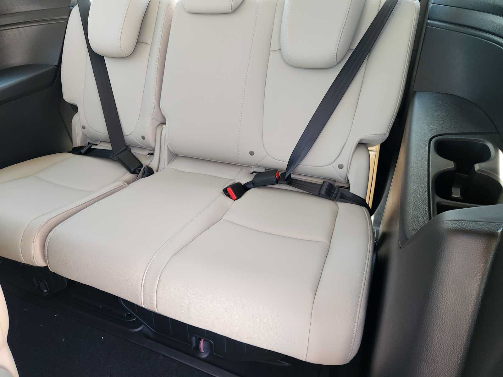 New 2027 Honda Odyssey EX-L image 24