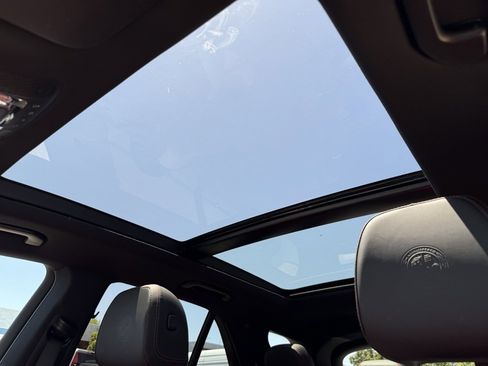 New 2025 Mercedes-Benz GLE 53 AMG 4MATIC image 7