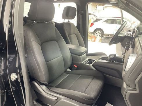 Used 2023 Chevrolet Colorado LT w/ LT Convenience Package image 27