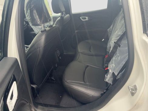 New 2026 Jeep Compass Limited AWD/4WD image 18