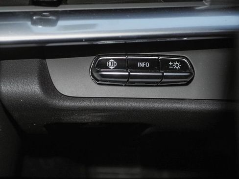 Used 2023 Chevrolet Corvette Stingray Preferred Cpe w/ Engine Appearance Package image 30