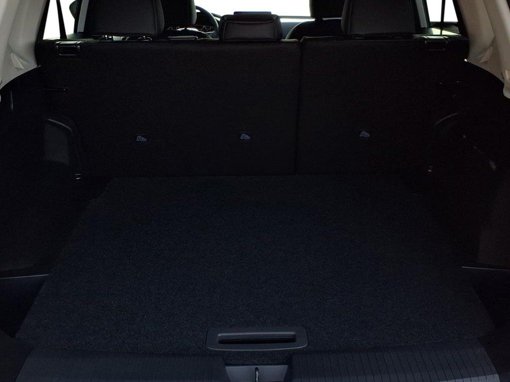New 2026 Nissan Rogue Dark Armor AWD/4WD image 25