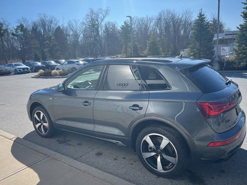 Used 2023 Audi Q5 2.0T Premium Plus w/ Premium Plus Package image 42
