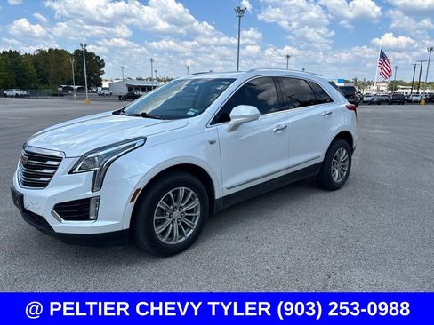 Used 2019 Cadillac XT5 Luxury FWD image 3