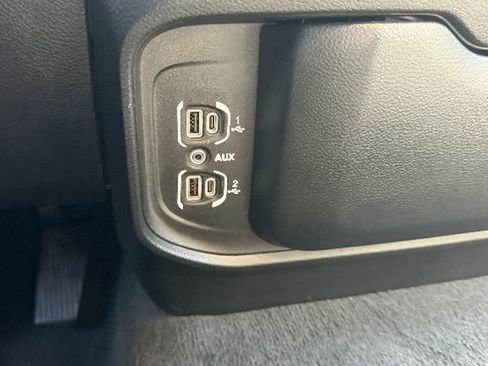 Used 2022 RAM 1500 Tradesman AWD/4WD image 24