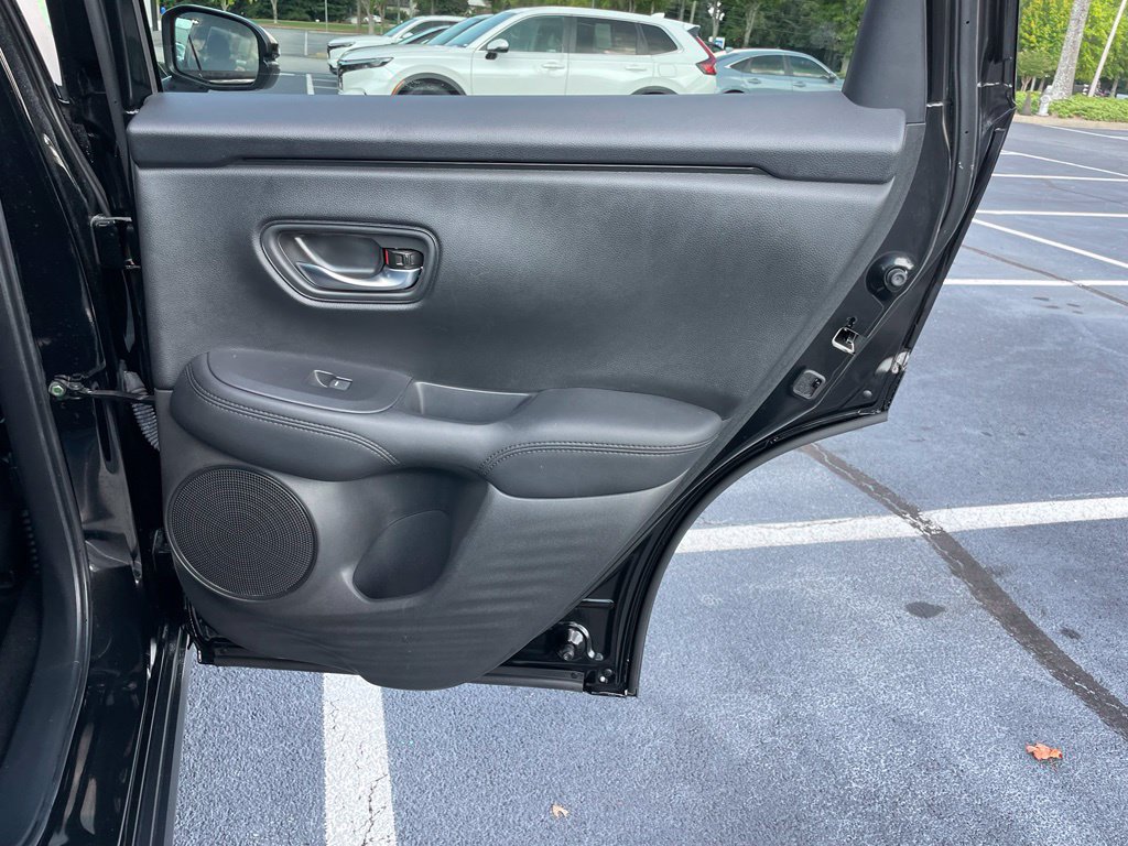 Certified 2026 Honda HR-V LX image 34