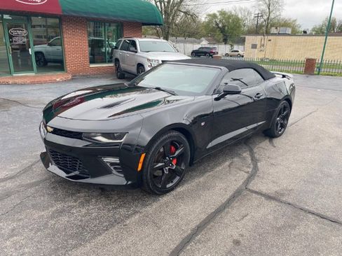 Used 2017 Chevrolet Camaro SS image 1