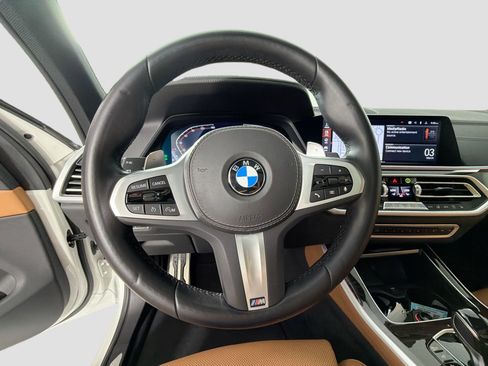Certified 2023 BMW X5 sDrive40i w/ M Sport Package image 12