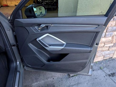 Used 2021 Audi Q3 2.0T Premium Plus w/ Premium Plus Package image 30