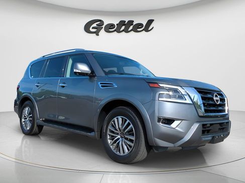 Used 2024 Nissan Armada SL w/ Captain's Chairs Package AWD/4WD image 3