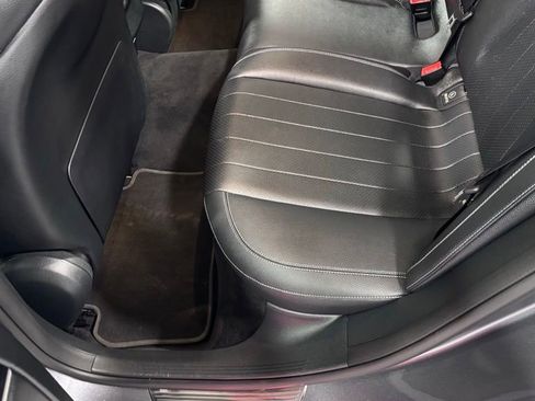 Used 2019 Mercedes-Benz E 300 4MATIC image 21
