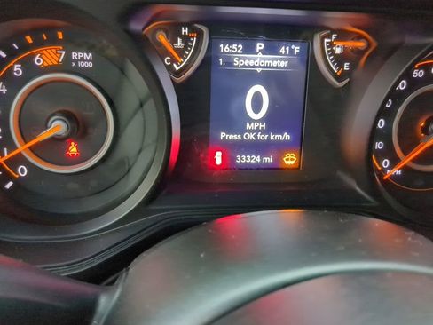 Used 2024 Jeep Wrangler Sport S image 12