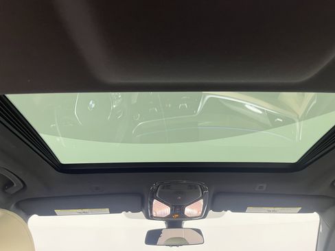 Used 2023 BMW 530i xDrive w/ Convenience Package image 17