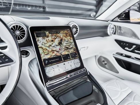 Used 2026 Mercedes-Benz Maybach SL 680 image 64