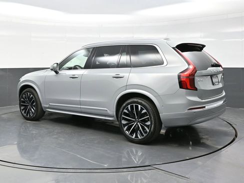 New 2026 Volvo XC90 B6 Plus w/ Protection Package image 4