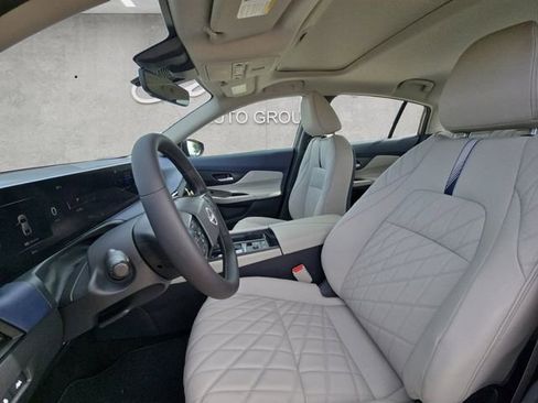 New 2026 Nissan Sentra SL image 19