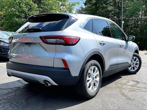 Used 2023 Ford Escape Active w/ Tech Pack #2 AWD/4WD image 4
