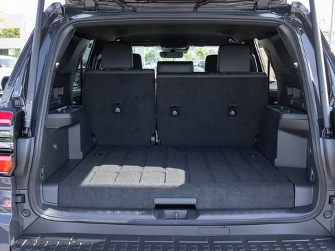New 2026 Toyota 4Runner TRD Off-Road Premium AWD/4WD image 8