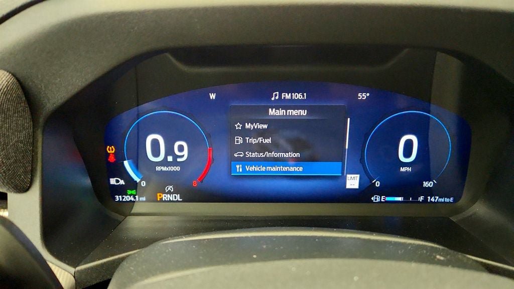 Used 2025 Ford Explorer Active AWD/4WD image 14