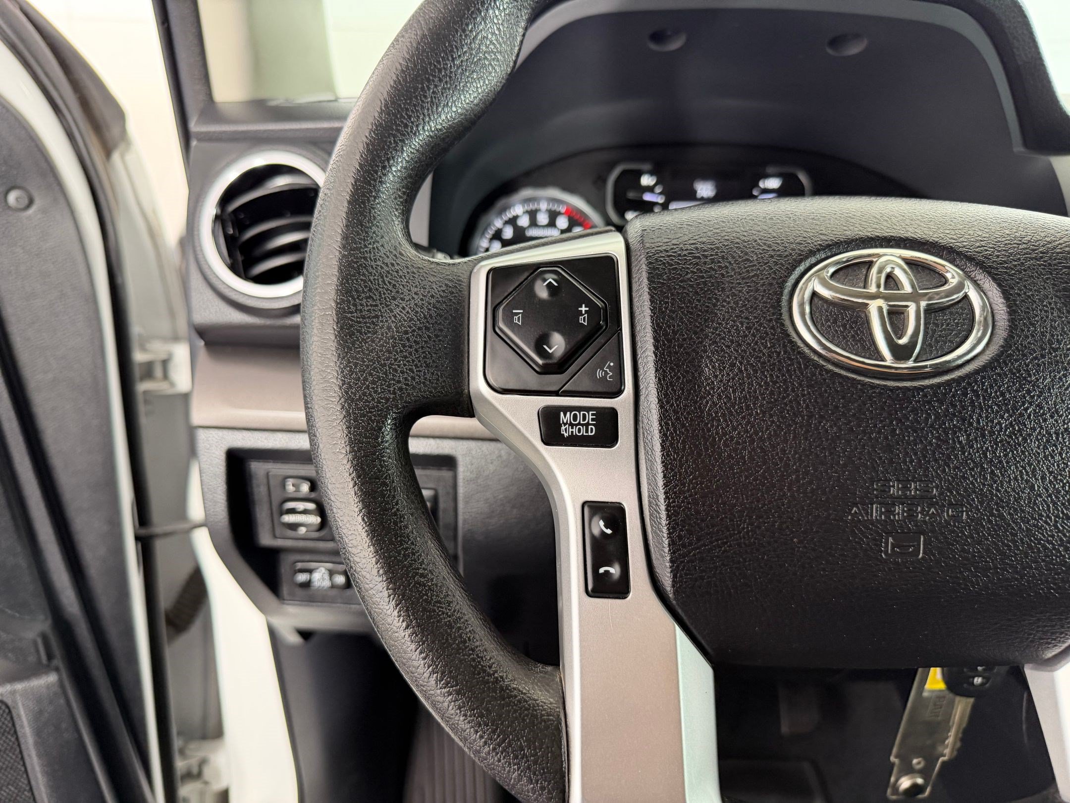 Used 2021 Toyota Tundra SR5 RWD image 14