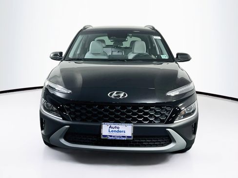 Used 2023 Hyundai Kona SEL w/ Convenience Package image 2