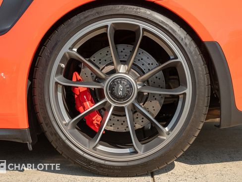 Used 2016 Porsche 911 GT3 RS w/ Painted Interior Package image 12