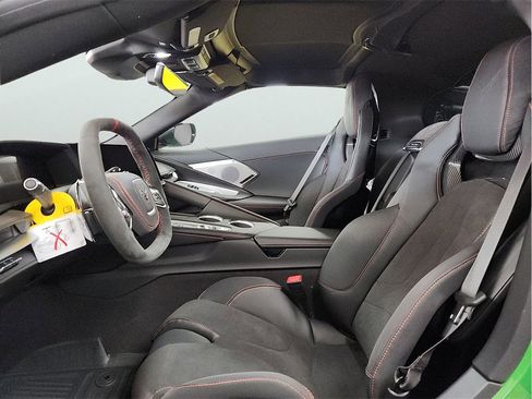 New 2026 Chevrolet Corvette Stingray Preferred Cpe w/ Z51 Performance Package image 18