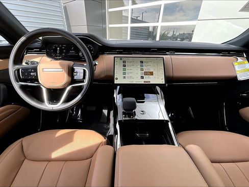 New 2026 Land Rover Range Rover Sport SE AWD/4WD image 5