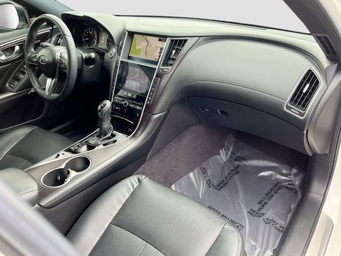 Used 2022 INFINITI Q50 Sensory image 31