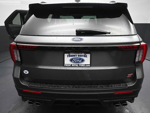 New 2026 Ford Explorer ST image 19